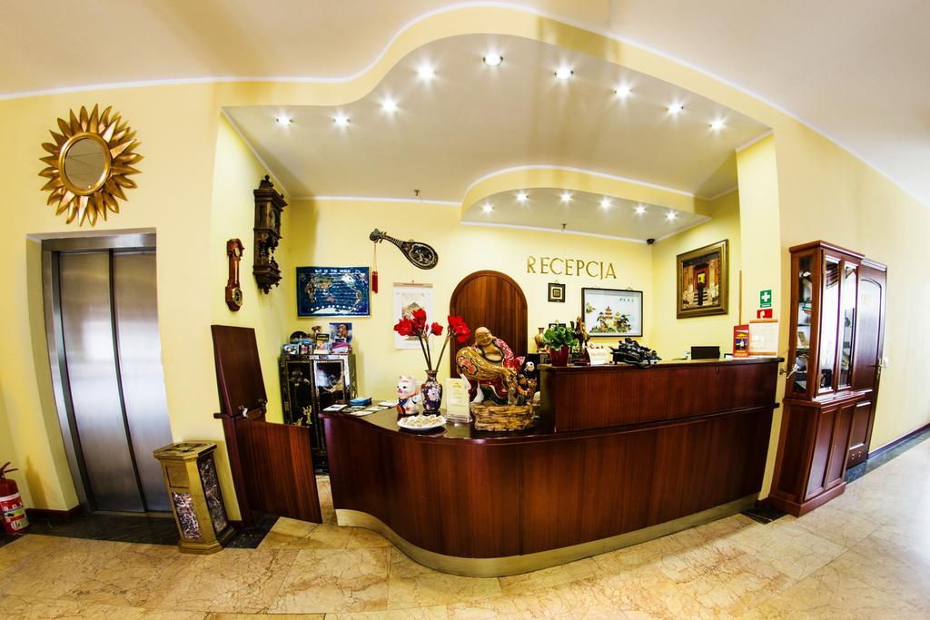 Hotel Pekin Władysławowo Esterno foto