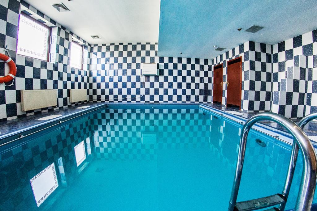 Hotel Pekin Władysławowo Esterno foto