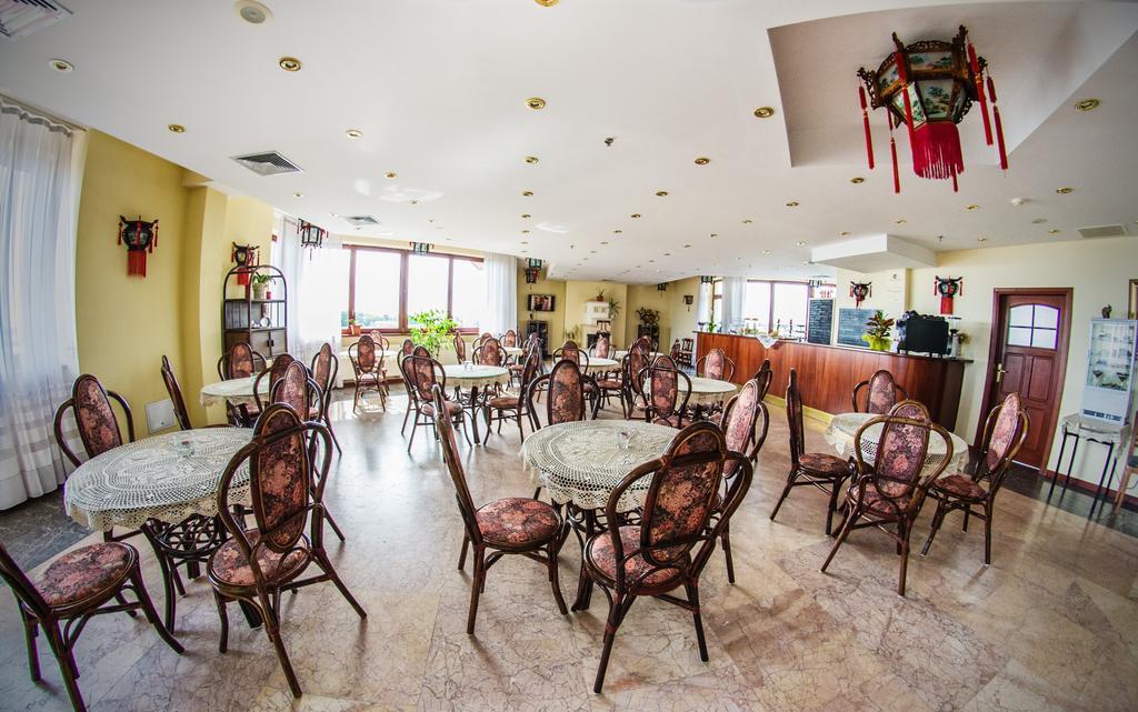 Hotel Pekin Władysławowo Esterno foto